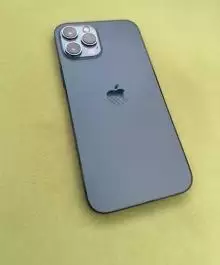 للبيع ايفون 12 برو ماكس