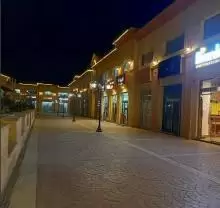 محل للبيع في السوق الشرقي