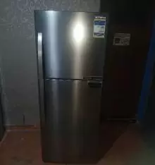 تلاجة بحالة الجديد
