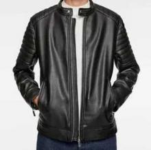 Zara leather jacket size (large) fits medium