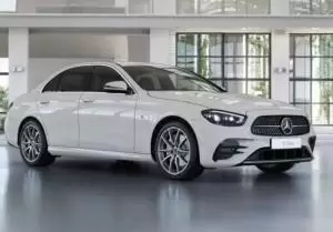 للبيع مرسيدس e200