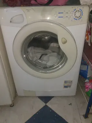 غسالة اتوماتيك و ثلاجة و بوتجاز