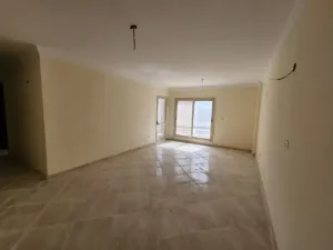 شقة للإيجار 140م من المالك كمبوند دار مصر القرنفل Dar Misr التجمع الاول بجوار الرحاب و ديار بارك و جاردينيا سبرينجز و فيفث سكوير - 3 غرف نوم و 3 حمام