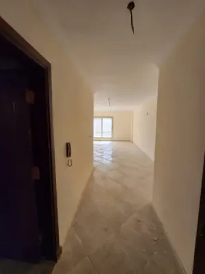 شقة للإيجار 140م من المالك كمبوند دار مصر القرنفل Dar Misr التجمع الاول بجوار الرحاب و ديار بارك و جاردينيا سبرينجز و فيفث سكوير - 3 غرف نوم و 3 حمام