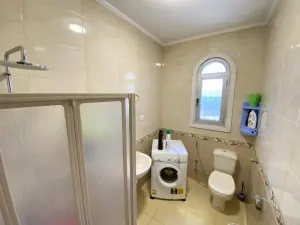 فيلا مميزة  للبيع في مارينا 6 بحمام سباحة خاص مساحة 450 متر