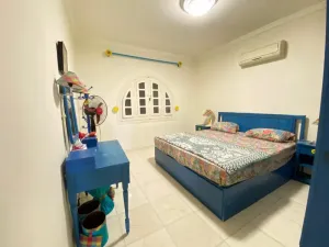 فيلا مميزة  للبيع في مارينا 6 بحمام سباحة خاص مساحة 450 متر