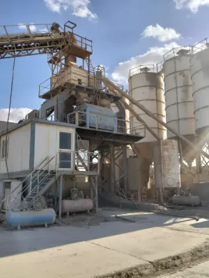 للايجار مصنع مميز منطقة الالف مصنع