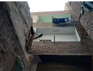 منزل شعبي للبيع