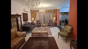 شقة فاخرة مفروشة للايجار موقع متميز بمدينة نصر